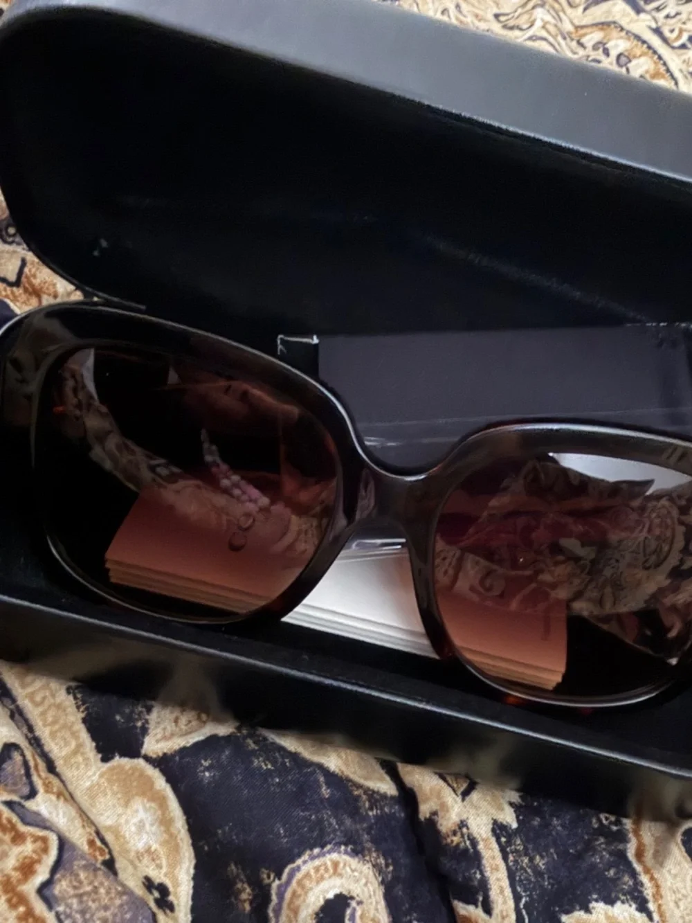 NWT COACH SUNGLASSES WITH HEART SHAPED COACH LOGO ON BOTH SIDES BROWN TORTOISE S